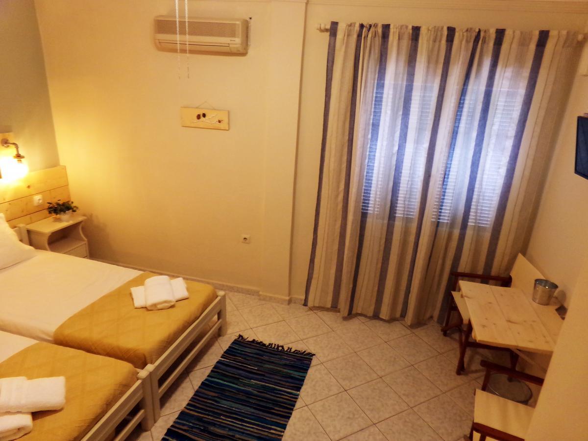 Leia Guest House Ermoupoli Dış mekan fotoğraf
