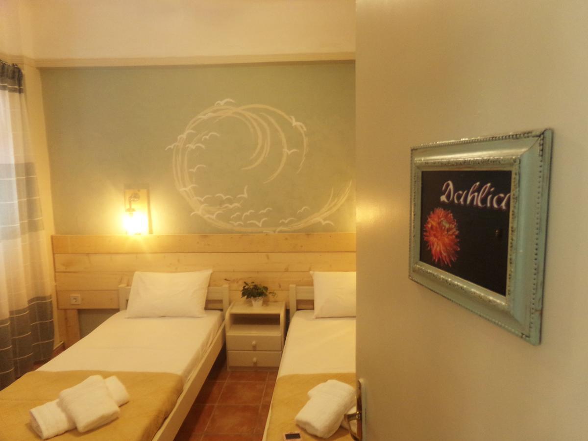 Leia Guest House Ermoupoli Dış mekan fotoğraf