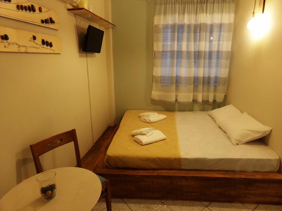 Leia Guest House Ermoupoli Dış mekan fotoğraf